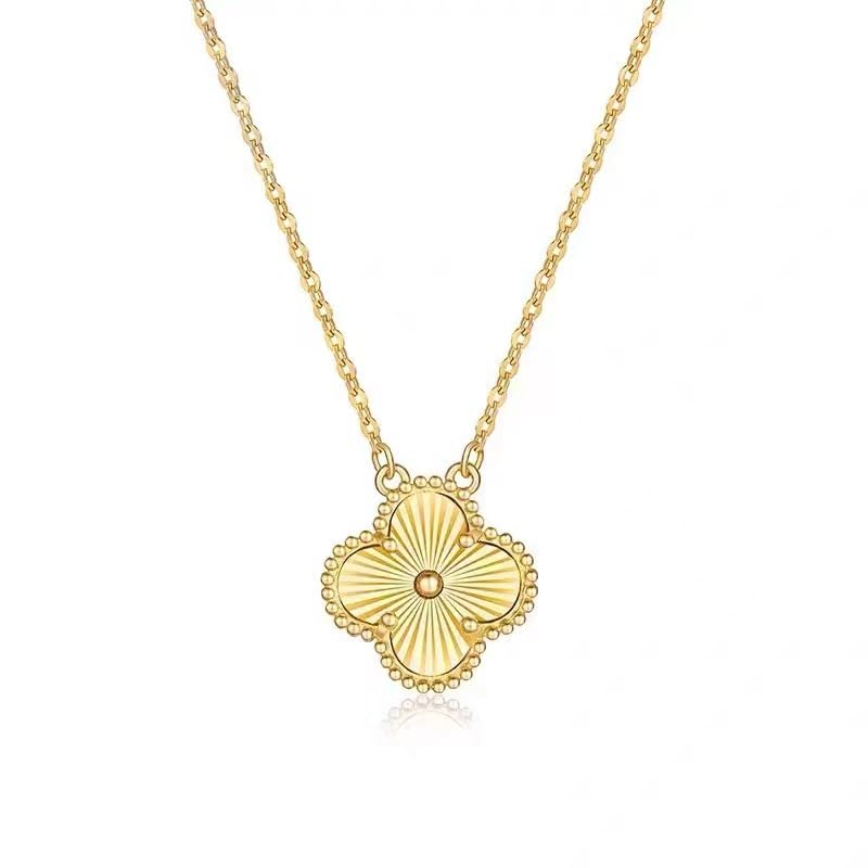 Glowzi Stainlesssteel Gold Plated Clover Necklace Chain For Women And Girls