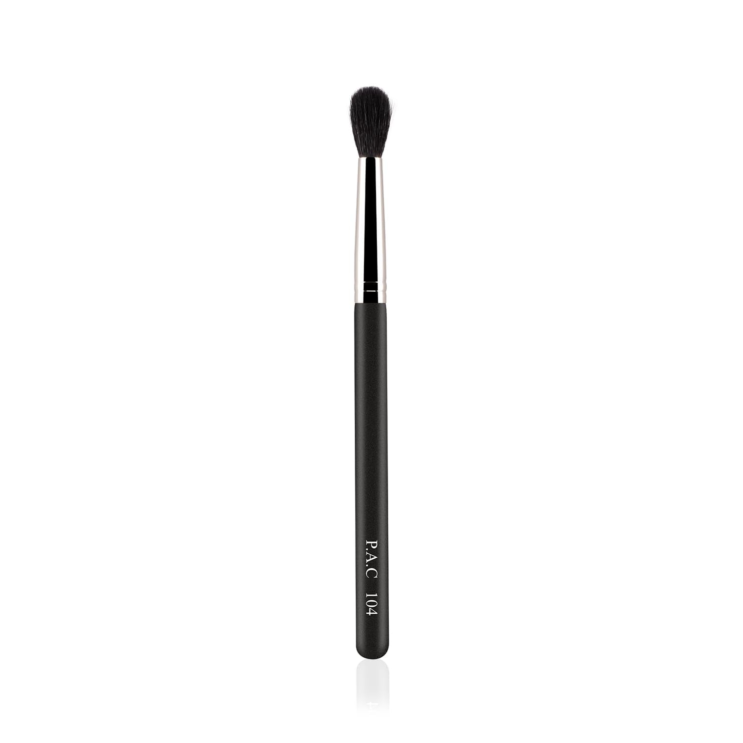 Pac Eyeshadow Brush 104