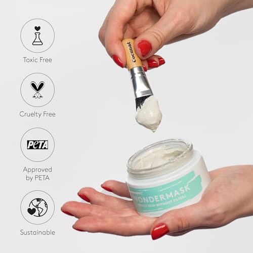 COCUNAT  Wondermask  Cleansing Face Mask  Detoxifies, Exfoliates and Closes and Refines Pores  Clay Mask  Combination and Oily S