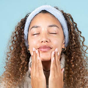 FAcETORY Woah that H2O Hydrating 2-Step Hyaluronic Acid and ceramide Mask - Strengthening and Hydrating (Pack of 5)