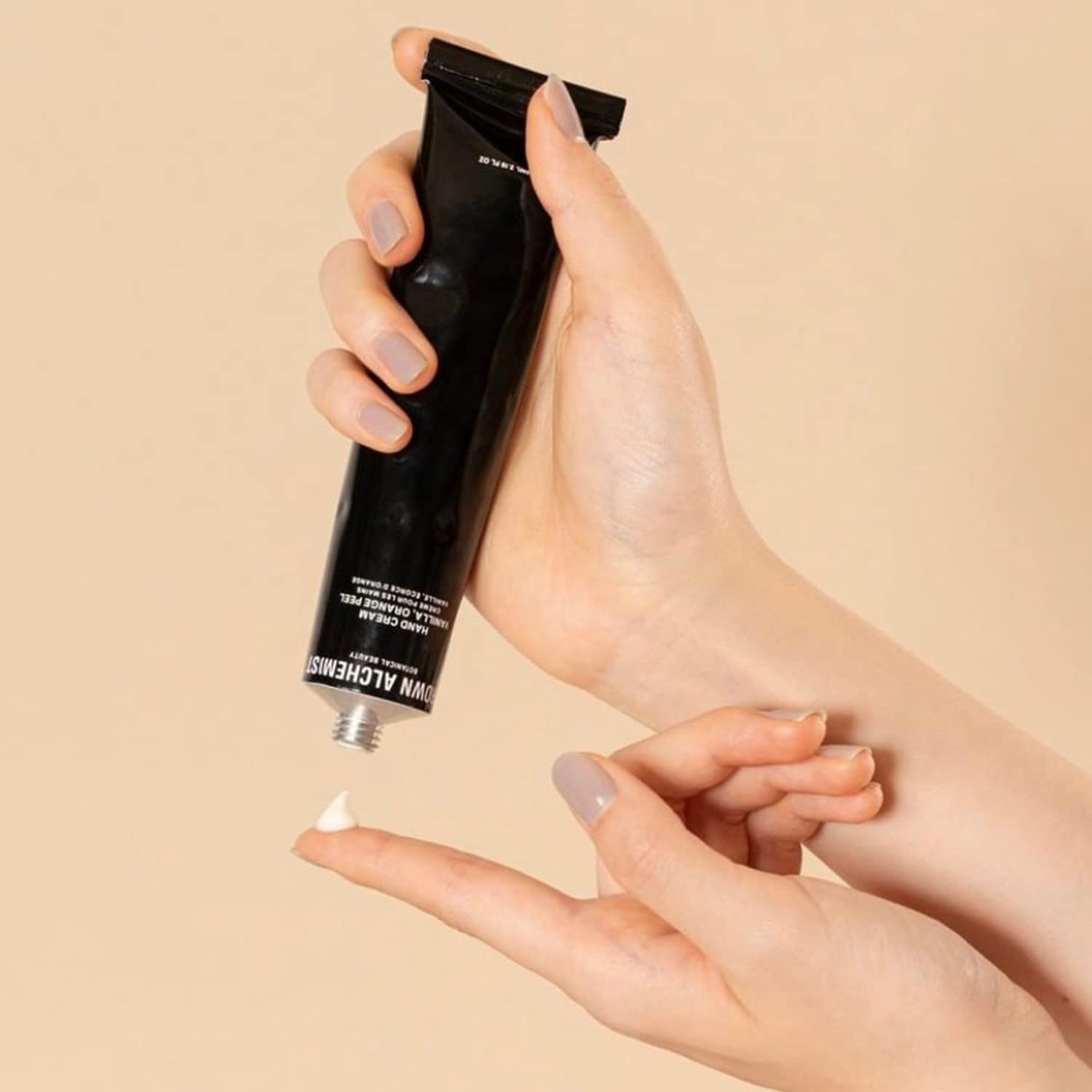 Grown Alchemist ~ Hand Cream - Vanilla and Orange Peel. Non-Greasy Moisturizer that Soothes and Softens Hands- (65ml)