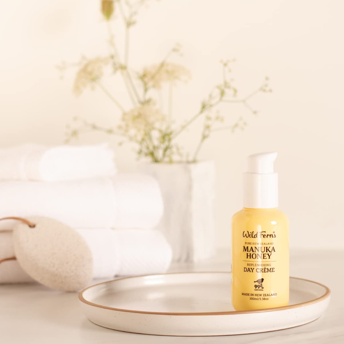 Wild Ferns Manuka Honey Replenishing Day Crme, 99% Natural, 100 Milliliters