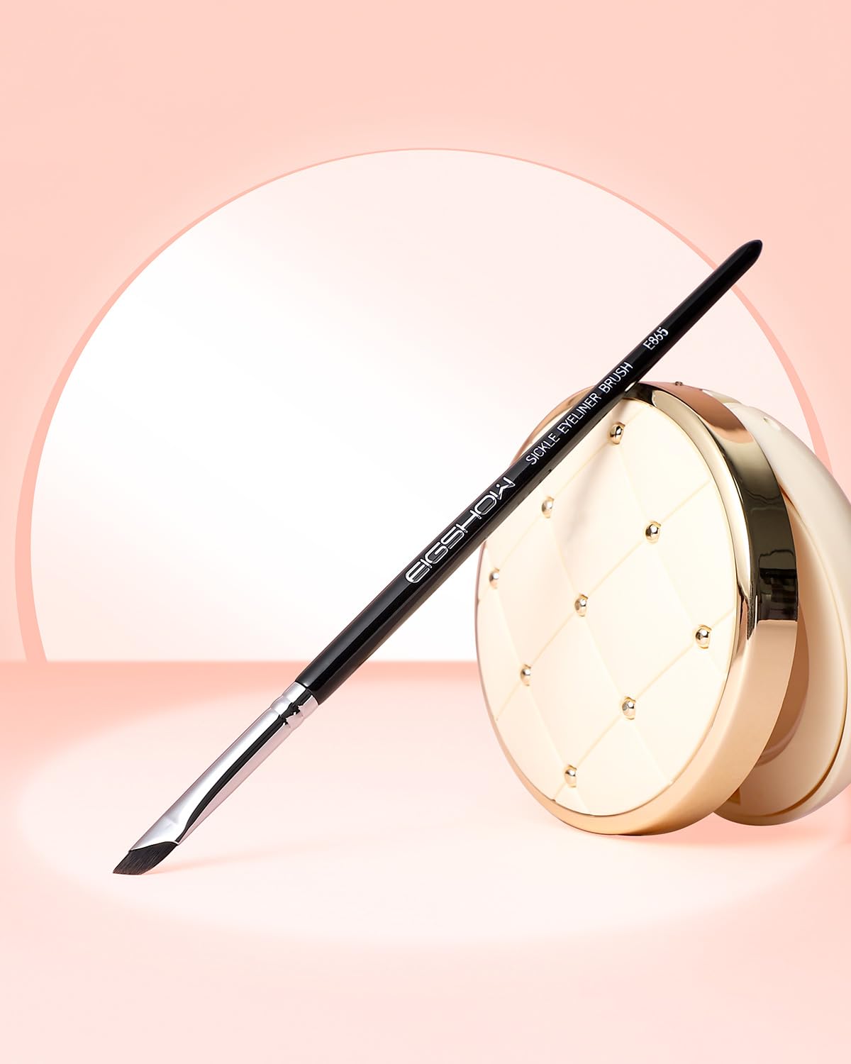 Eyeliner Brush, EIGSHOW Sickle Angled Eyeliner Brush Gel Eye Liner Makeup Brush for Precise Eyeliner Eyebrow Eyelid Ultra Thin w