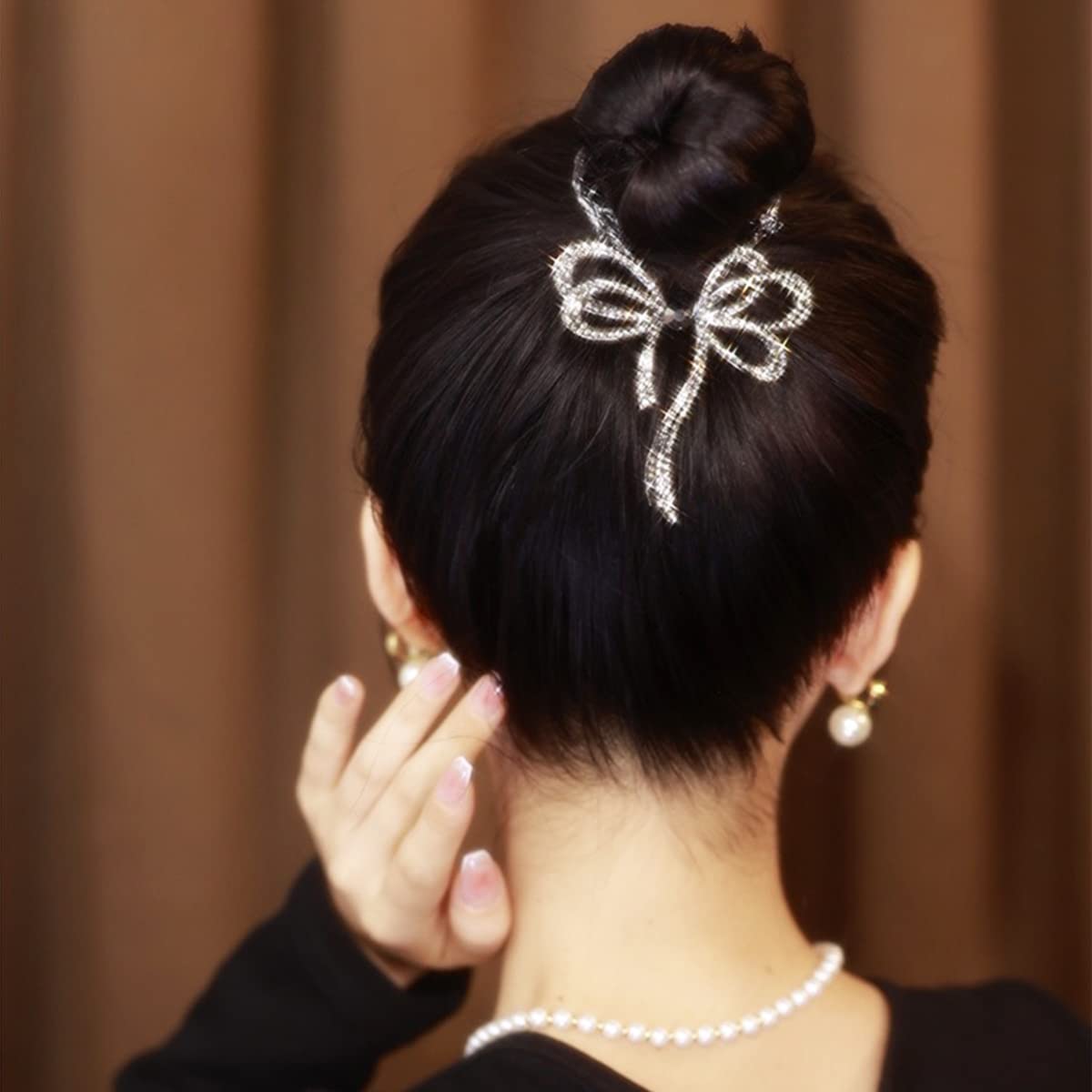 4 Pack Hair Styling Clips Hair Bun Accessories, Butterfly Claw Clips, Flower Bow Ponytail Buckle Hairpin, Bow Light Luxury Premi