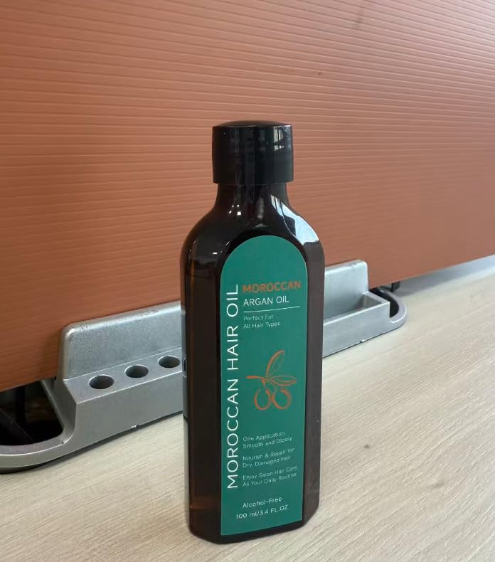 Outccogo Hair Oil for Moisturizing, Deep Moisturizing Oil for Dry Hair, Nourishing Hair Oil for Women and Men, 3.4 Fl Oz 012120n