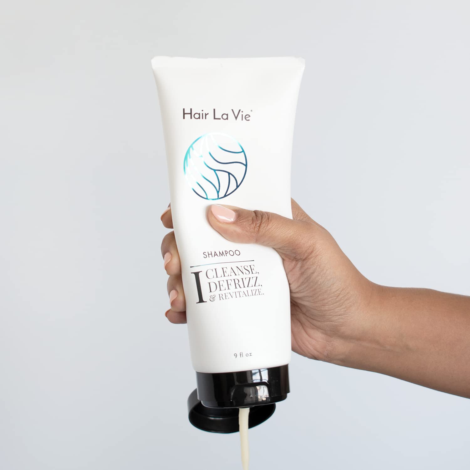 Hair La Vie Shampoo For Growth, Volume & Scalp Health | Naturally-Derived With Tea Tree & Peppermint Oil Plus Keratin & Saw Palm