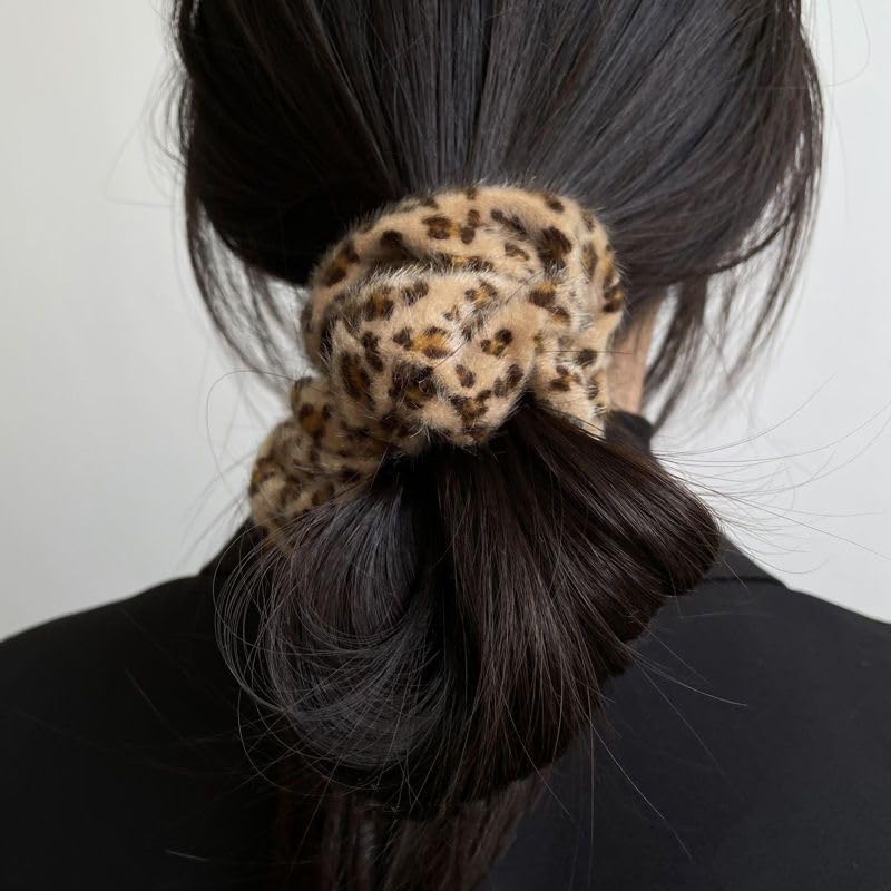 Tucewp Leopard Print Scrunchies For Women Girls 4Pcs Brown Pink Velvet Scrunchies Long Thick Hair Soft Hair Bands Cheetah Scrunc
