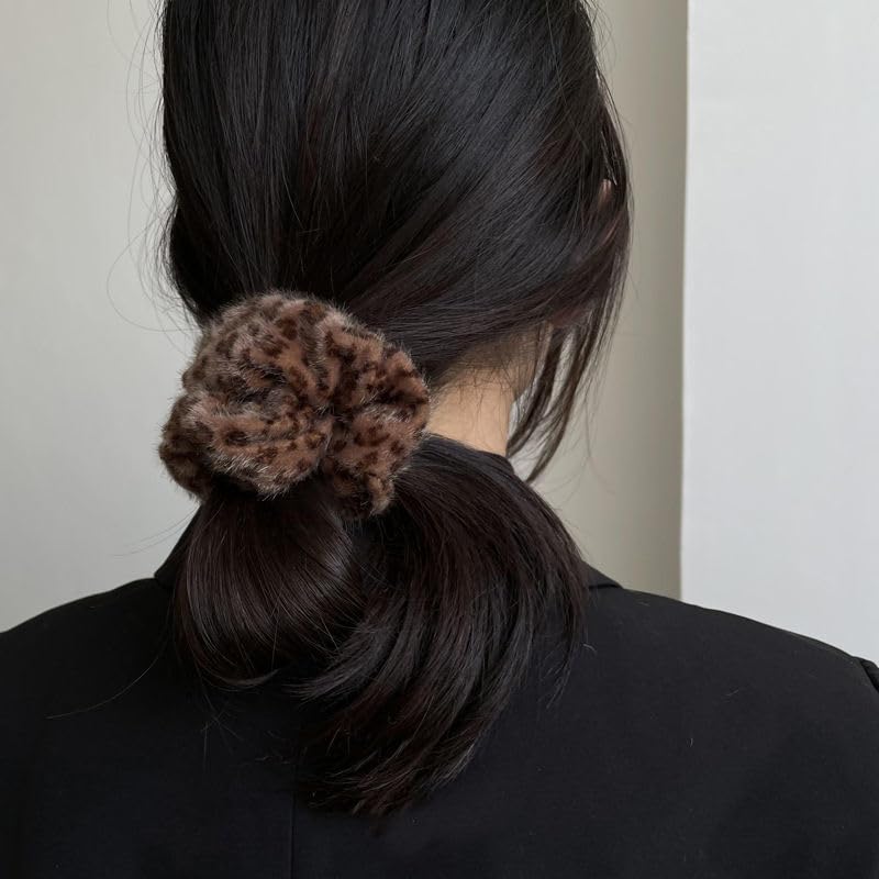 Tucewp Leopard Print Scrunchies For Women Girls 4Pcs Brown Pink Velvet Scrunchies Long Thick Hair Soft Hair Bands Cheetah Scrunc