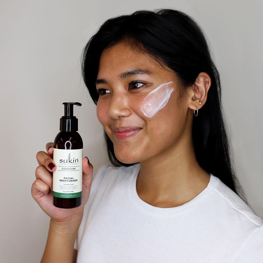 Sukin Facial Moisturizer Pump, Hydrating Face Cream With Wheat Germ And Vitamin E To Deeply Nourish, Soften And Improve Skin Tex
