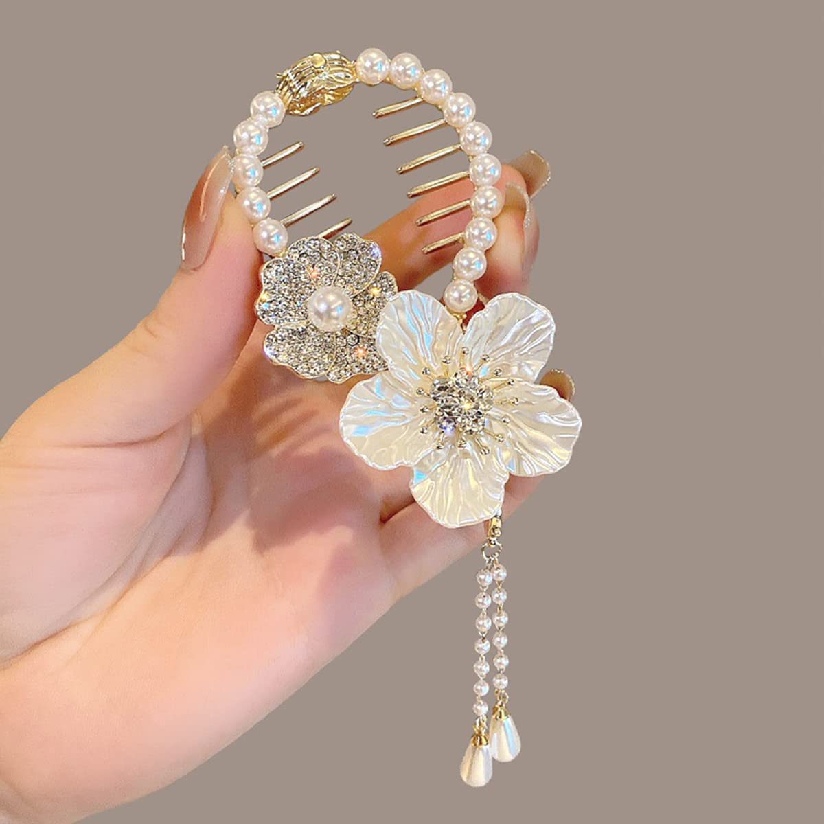 4 Pack Hair Styling Clips Hair Bun Accessories, Butterfly Claw Clips, Flower Bow Ponytail Buckle Hairpin, Bow Light Luxury Premi