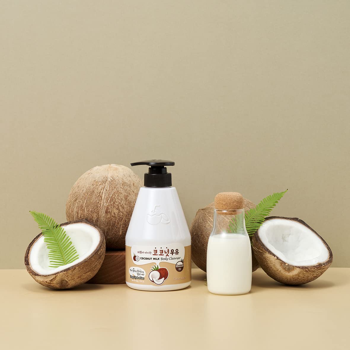 WELCOS KWAILNARA Coconut Milk Body Cleanser 560 g / 19.75 oz.