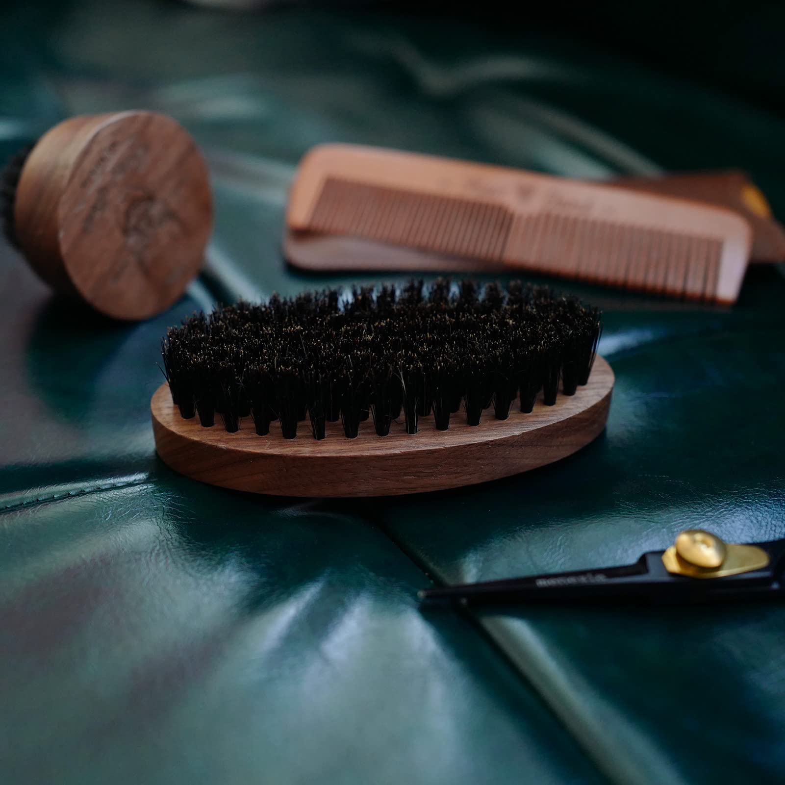 Menesia Black Walnut Wood Boar Bristle Hair Beard Brush for Men, Pocket Travel Men 's Wooden Small Soft Beard Brush (Black Walnu
