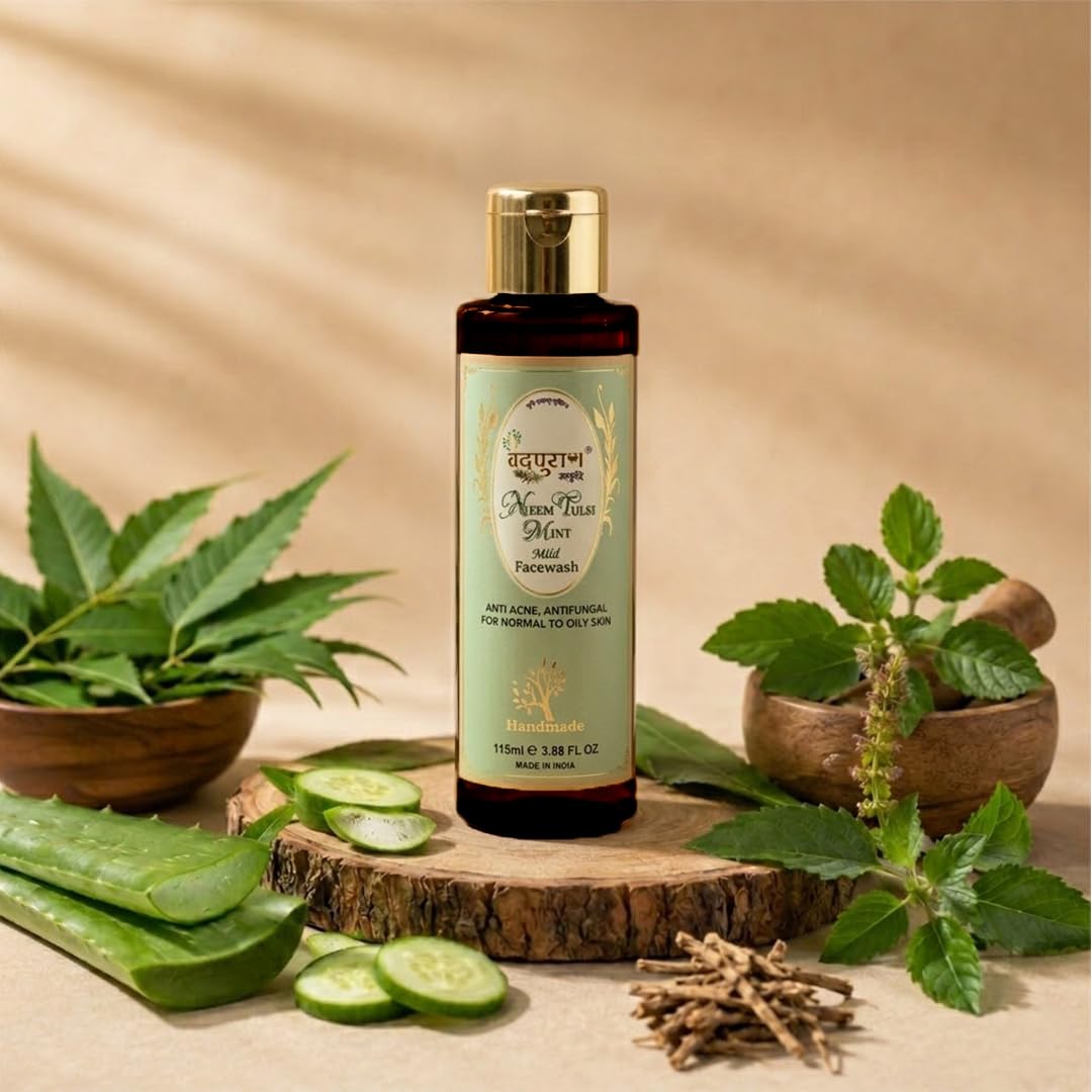Vedpuran Ayurveda Neem Tulsi Mint Mild Face Wash | For All Skin Types (115 Ml)