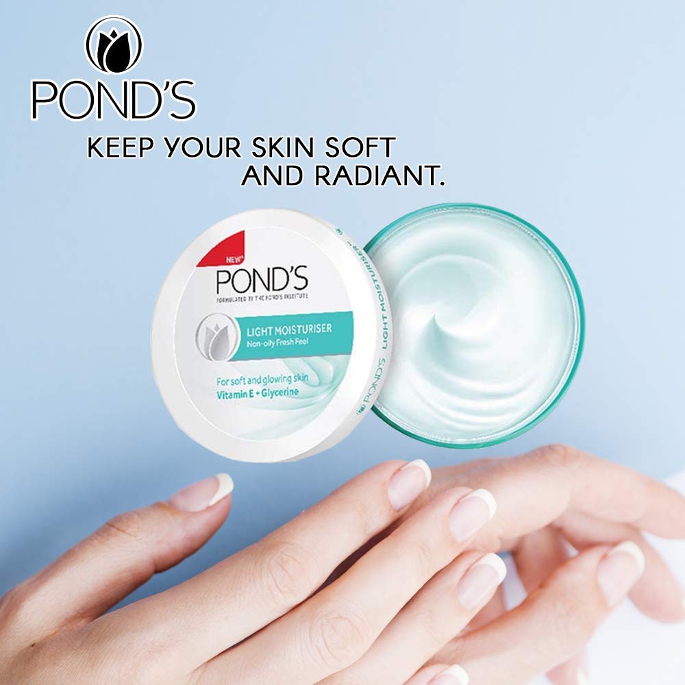 Pond'S Light Moisturiser - 100Ml/3.38 Fl.Oz