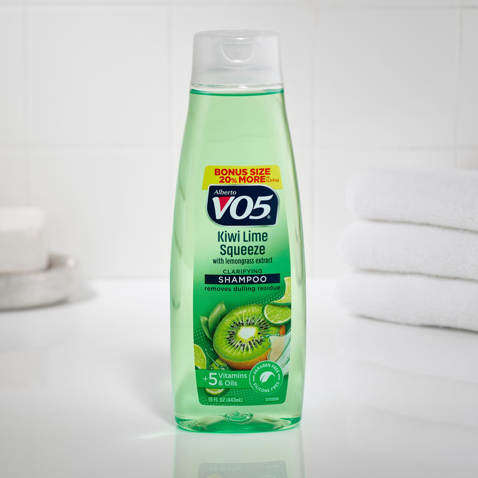 Alberto VO5 Kiwi Lime Squeeze Clarifying Shampoo - Moisturizing Shampoo with Clarifying Formula - 5 Vitamins and Oils - Fruity K