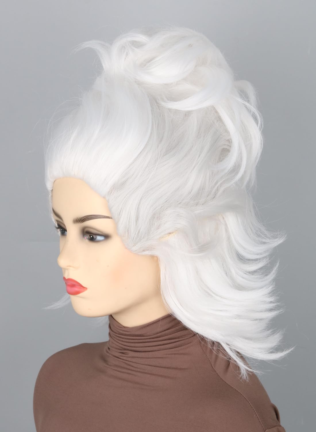 Topcosplay Women or Girl Sea Witch Wig Short White Ghost Wig Cosplay Halloween Costume Wigs