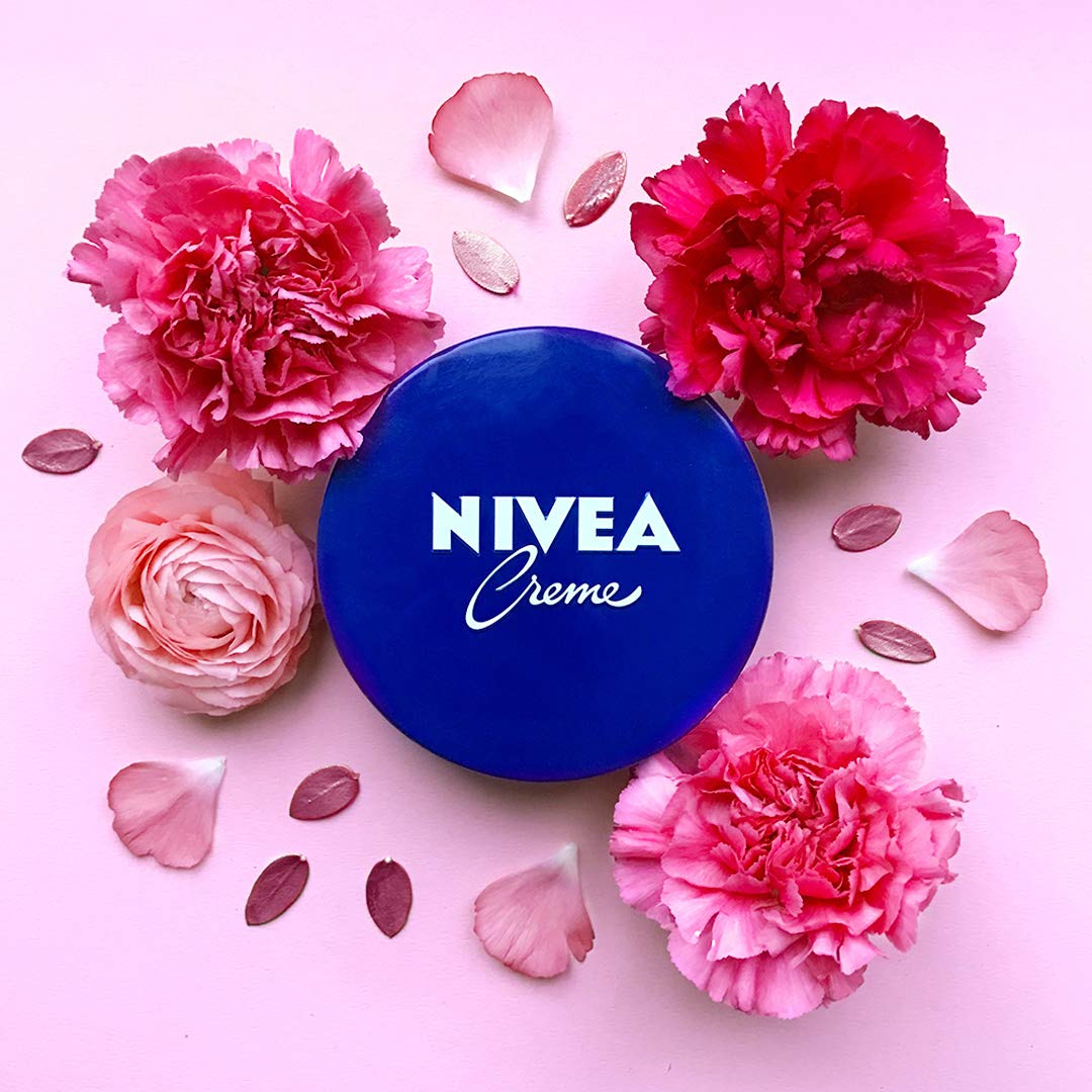 NIVEA Creme (200ml), Moisturizing Cream Provides Intensive Protective Care for Soft and Supple Skin, Ideal for Daily Use as a Fa