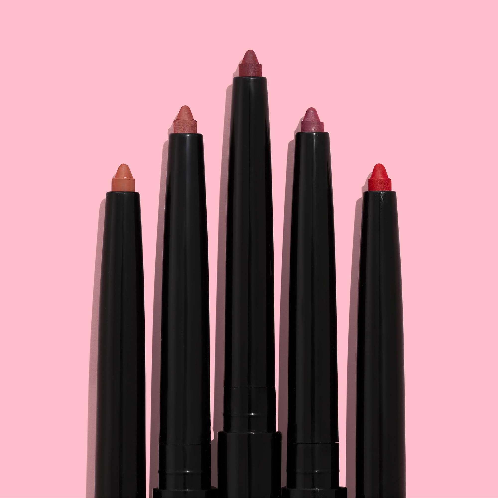 wet n wild Lip Liner - Perfect Pout Matte Retractable Gel Pencil, 1 Count, Purple Lay Down the Mauves, Model 661D