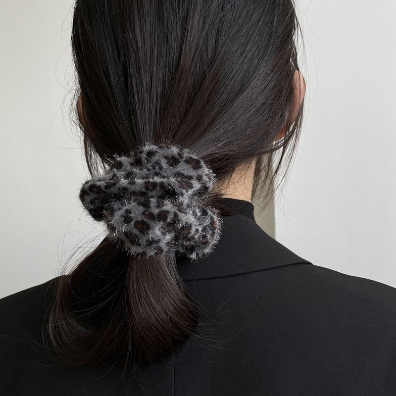 Tucewp Leopard Print Scrunchies For Women Girls 4Pcs Brown Pink Velvet Scrunchies Long Thick Hair Soft Hair Bands Cheetah Scrunc