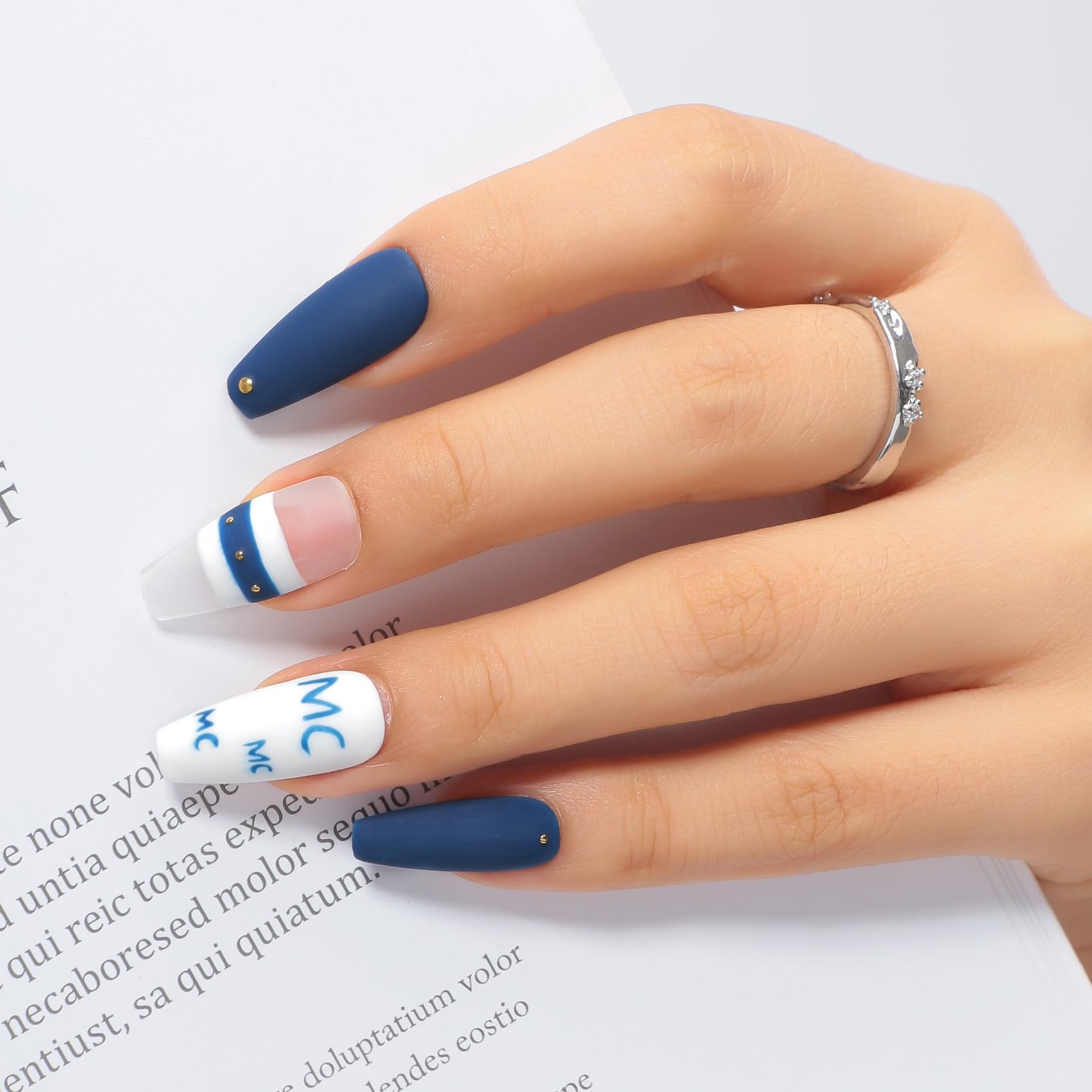 Maychao 15Ml Blue Gel Nail Polish 1Pc Navy Blue Gel Polish Soak Off Uv Led Nail Polish Nail Art Starter Manicure Salon Diy At Ho