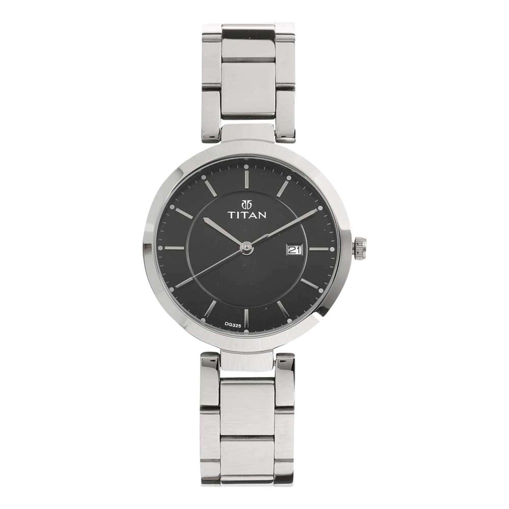 Titan WomenS Contemporary Chronograph, Multi Function, Work Wear,Gold, Silver Metal, Leather Strap, Mineral Crystal, Quartz, Analog, Water Resistant Wrist Watch