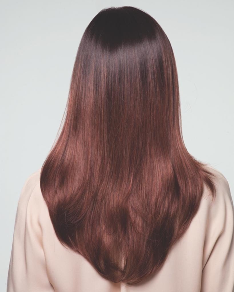 Noriko Angelica Synthetic Wig by Rene of Paris and Wig Lift Comb - Maple Sugar-R - Bundle 2 Items