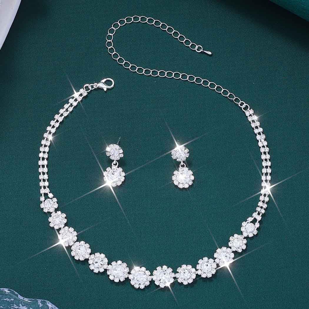 Unicra Silver Rhinestone Choker Necklace Earrings Sets Bridal Wedding Jewelry Set Prom Costume Jewelry for Women and Brides (Sil