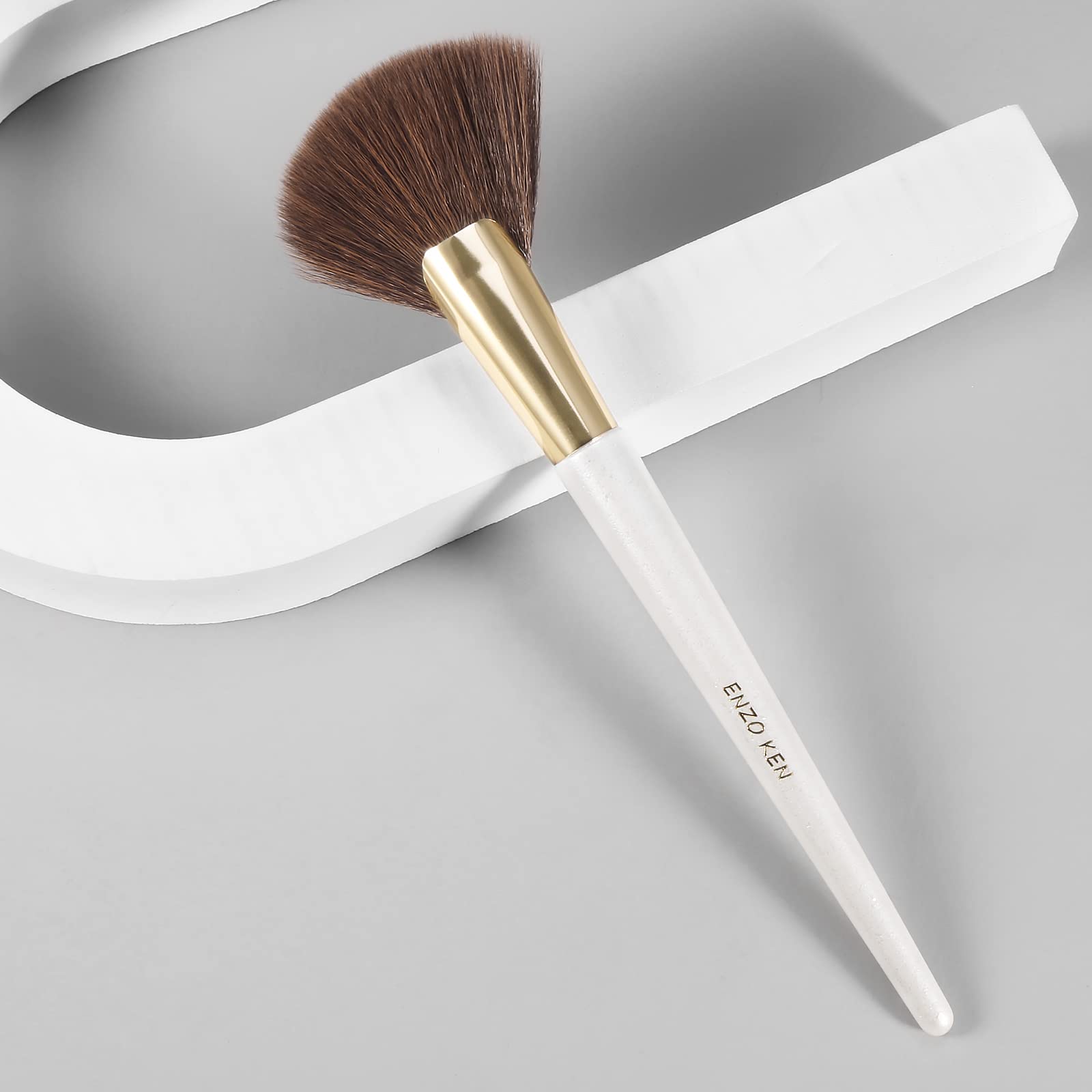 Enzo Ken Angled Fan Makeup Brush, Thick Fan Brush Makeup, Fan Brush Bronzer, Fluffy Blush Brush For Cheeks, Sculpt Blush Brush,