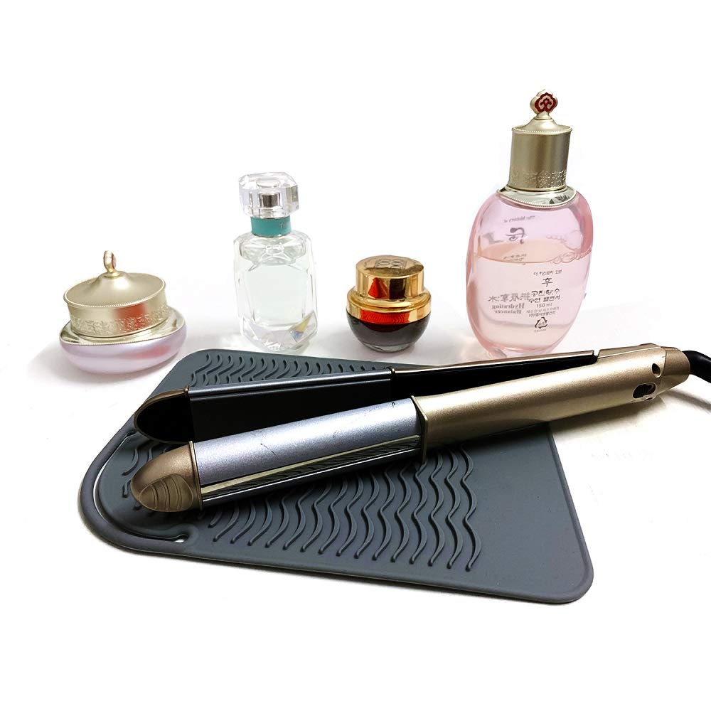 Heat Resistant Mat For Curling Irons, Hair Straightener, Flat Irons And Hair Styling Tools 9'' X 6.5'', Black