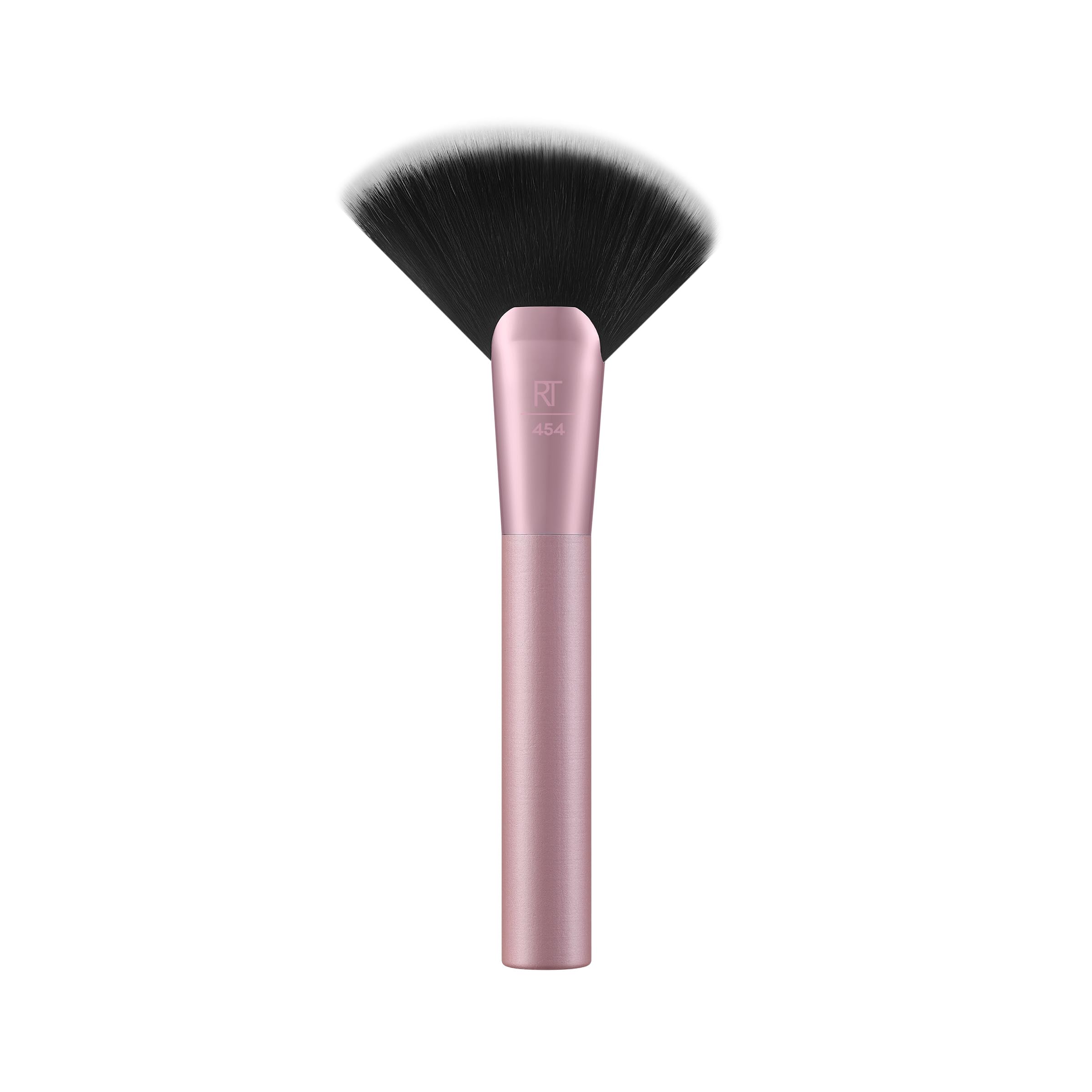 Real Techniques Extra Big Finishing Brush, Large Makeup Brush For Powder Bronzer, Highlight, & Contour, Xl Oversized Fan Brush F