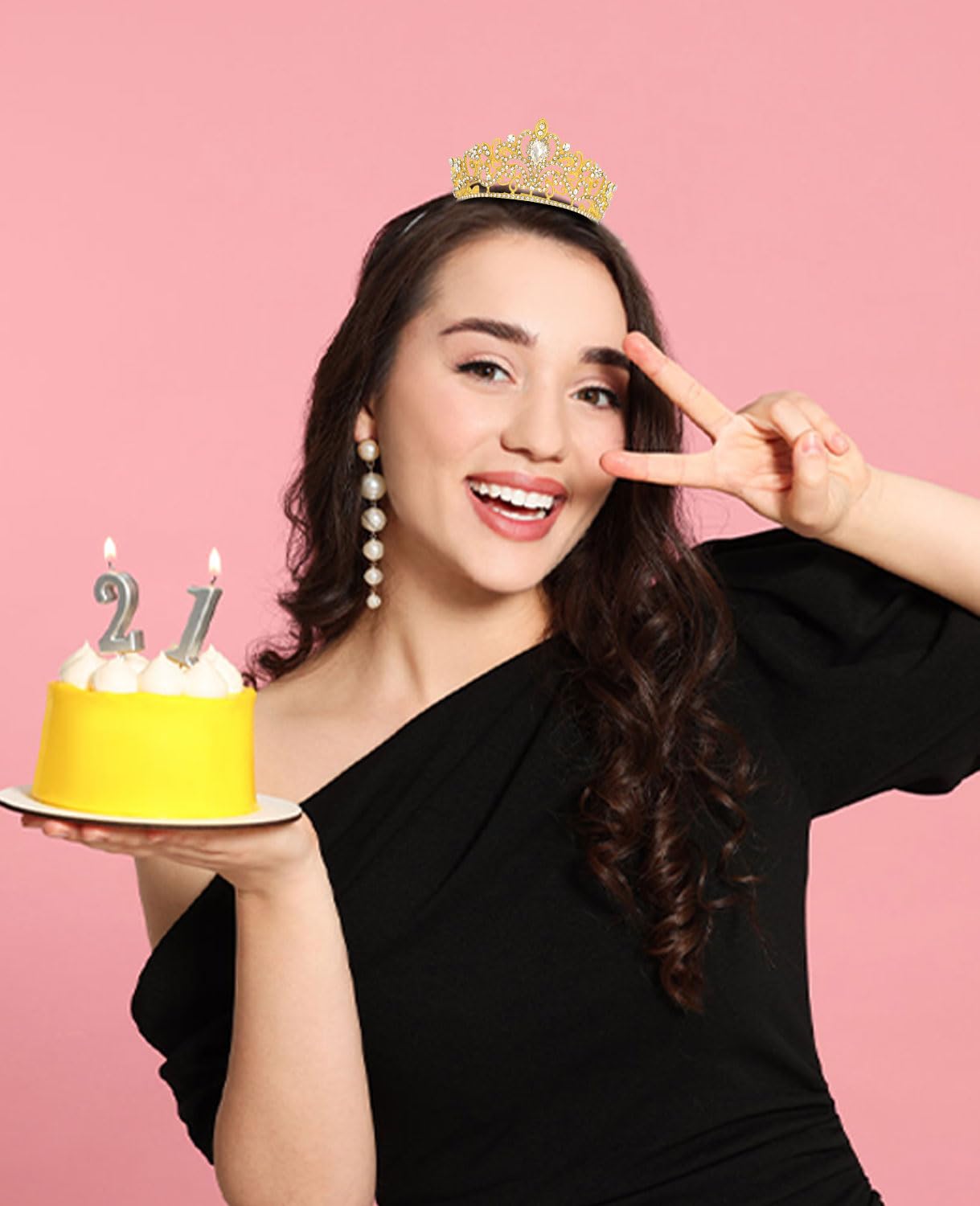 Wecoe Small Gold Crown Tiara Flower Bouquets Accessories Cake Topper Mini Crown Birthday Princess Crown Cake Decorations Wedding