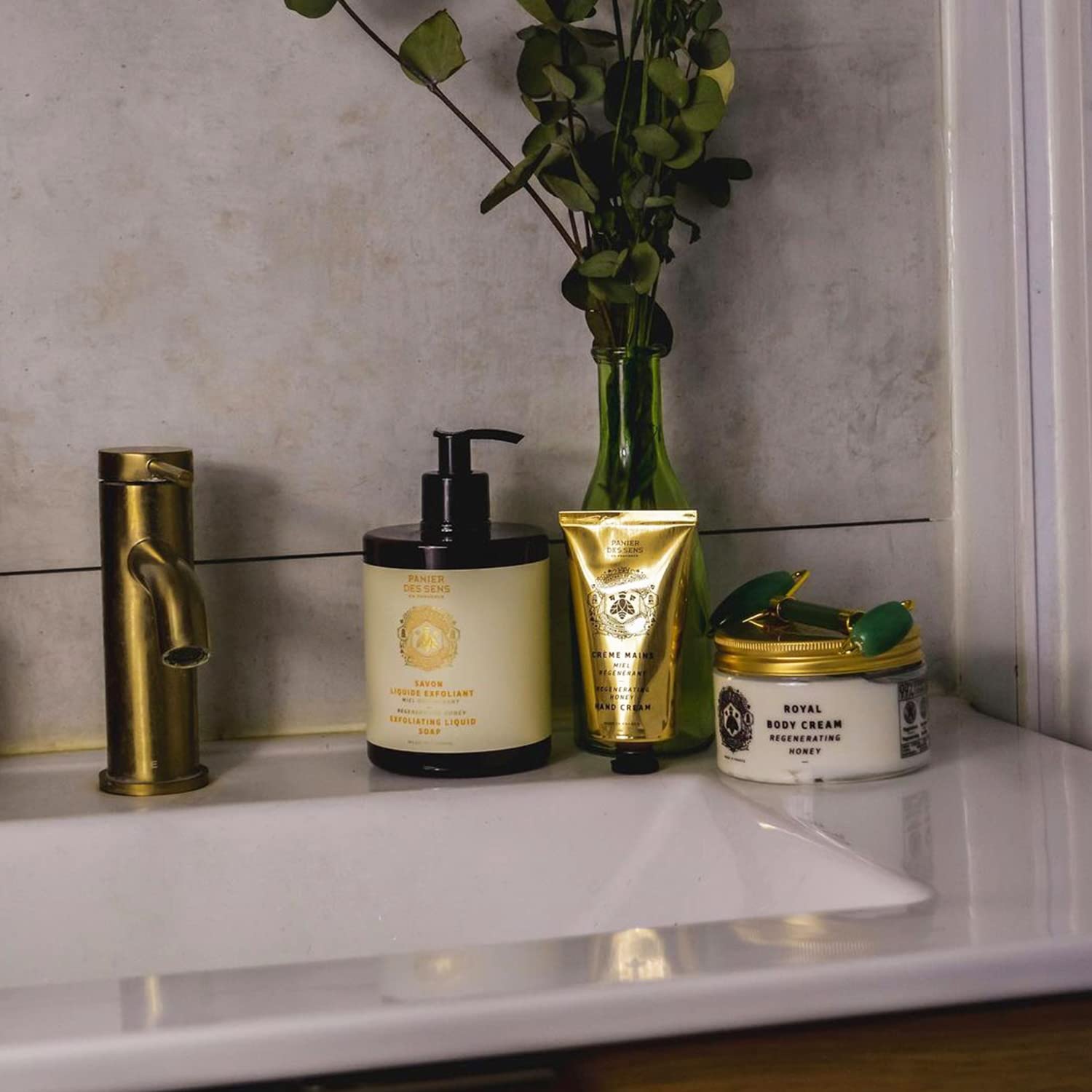 Panier Des Sens - Marseille Liquid Hand Wash - Honey Exfoliating Hand Soap - Moisturizing Soap With Coconut Oil - Bathroom & Kit