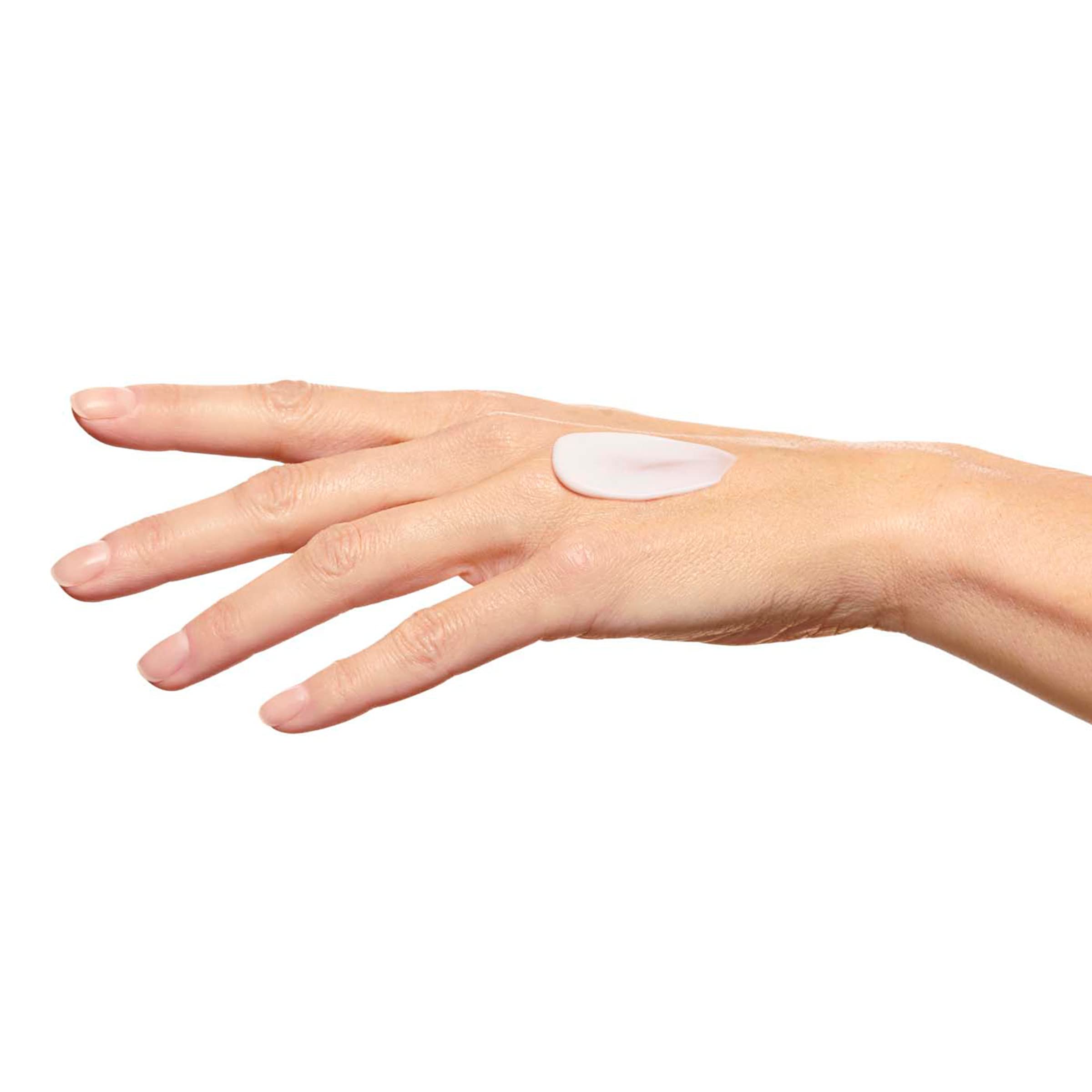 Clarins Super Restorative Hand Cream | Anti-Aging | Targets Dark Spots and Wrinkles | Promotes Youthful-Looking Hands Immediatel