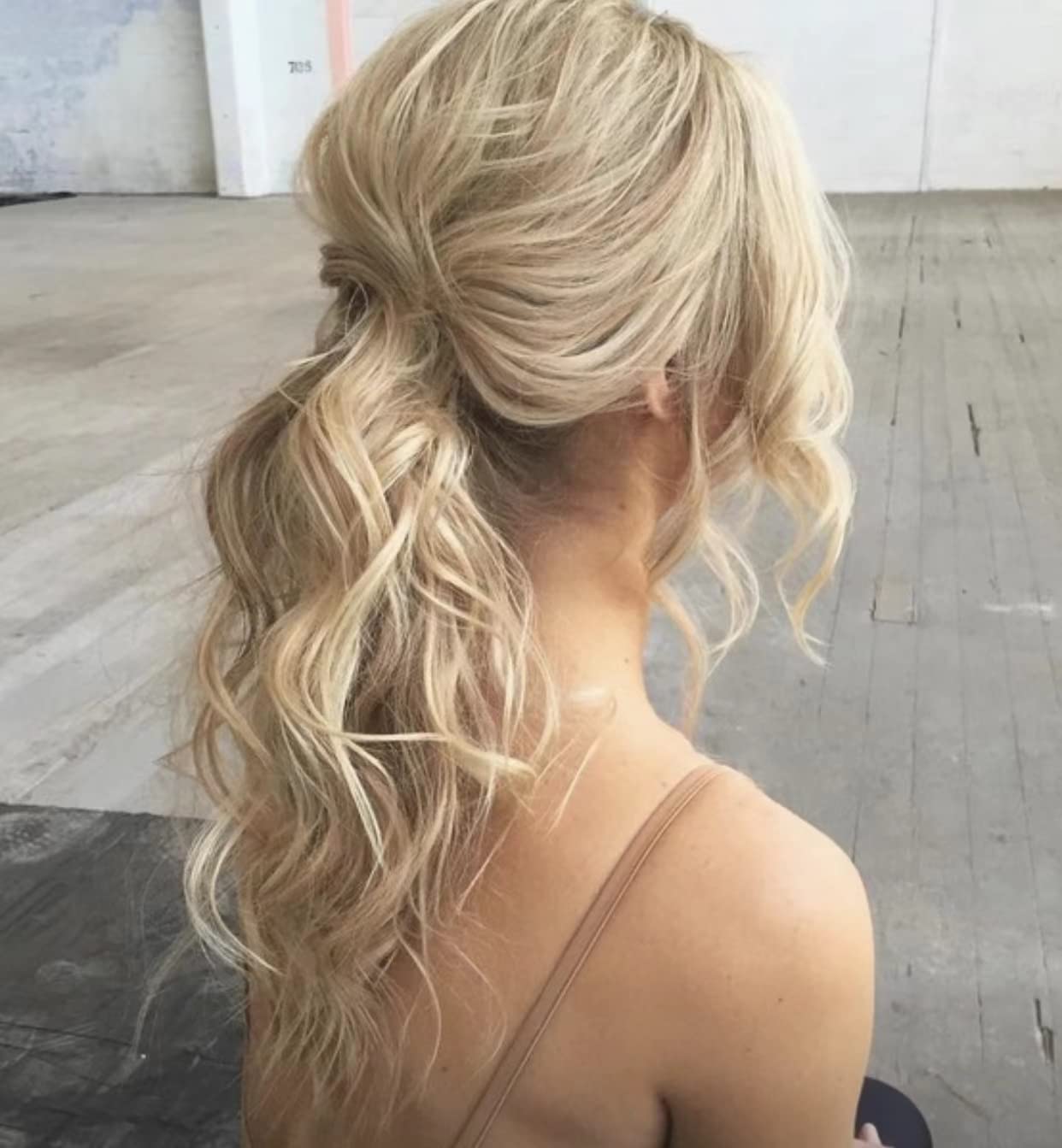 Wxhwcx Long Blonde Natural Curly Synthetic Lace Front Wig For Women Free Part Heat Resistant Fiber Glonden Blonde Lace Front Wig