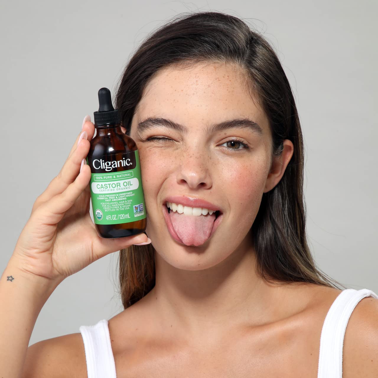 Cliganic Organic Castor Oil, 100% Pure (1Oz With Eyelash Kit) - For Eyelashes, Eyebrows, Hair & Skin