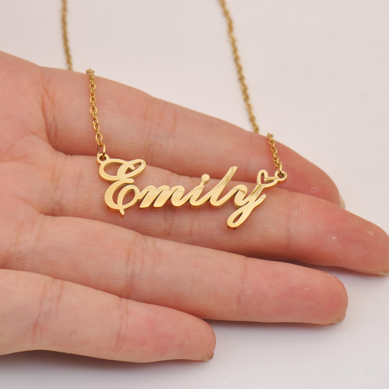 Aoloshow Tessa Name Necklace Heart Charm Pendant 18k Gold Plated Stainless Steel Jewelry for Womens Graduation