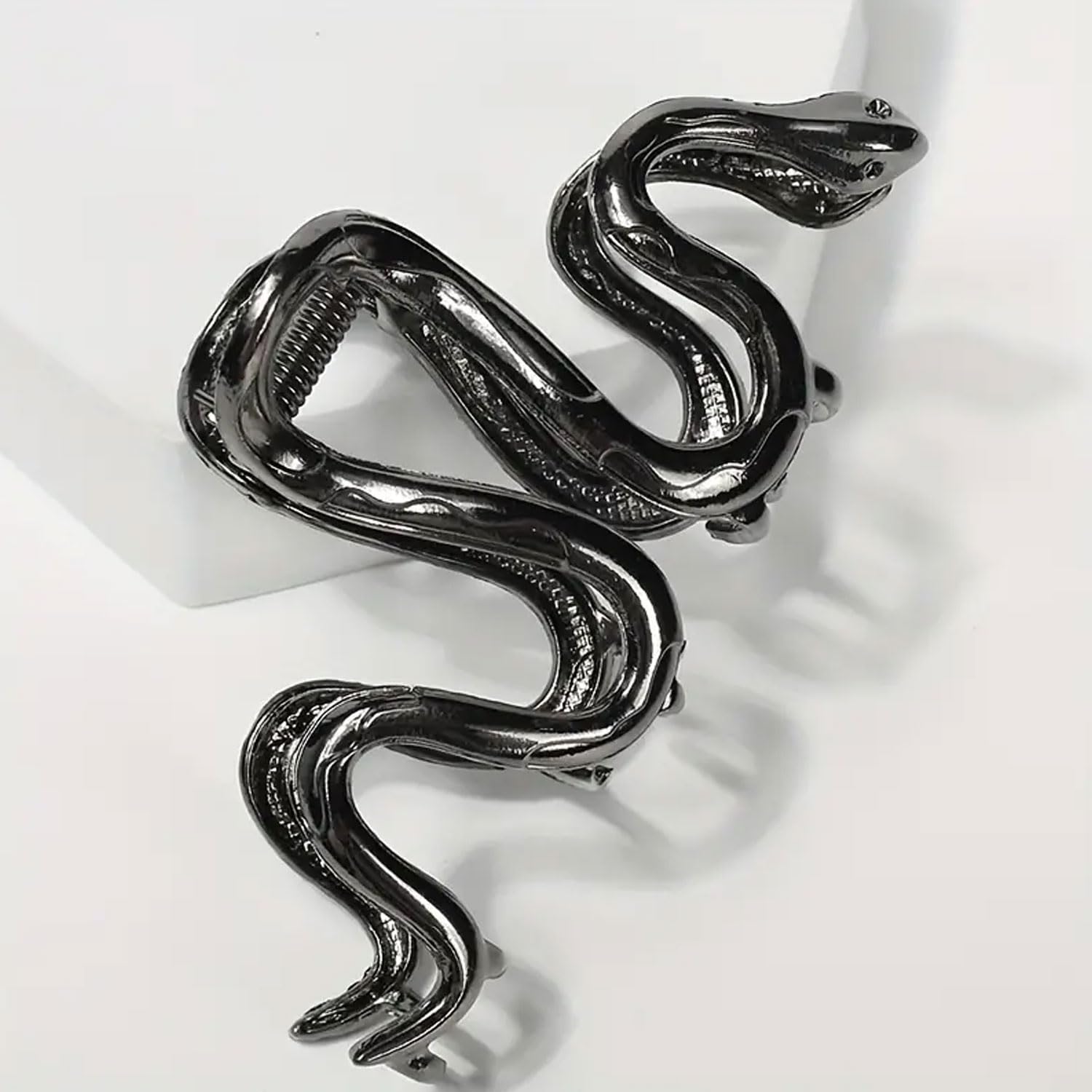 Muumoo Black Snake Metal Hair Clip, 1Pcs 4.52Inch, Elegant Wavy Snake Design, Strong Hold Grip For Thin/Thick Hair, Daily Wear W