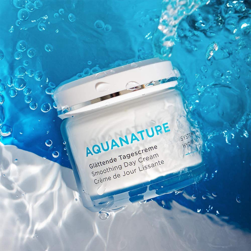 ANNEMARIE BRLIND - AQUANATURE Smoothing Day Cream - Aloe Algae and Hyaluronic Acid Facial Moisturizer - Smooths, Regenerates, Re