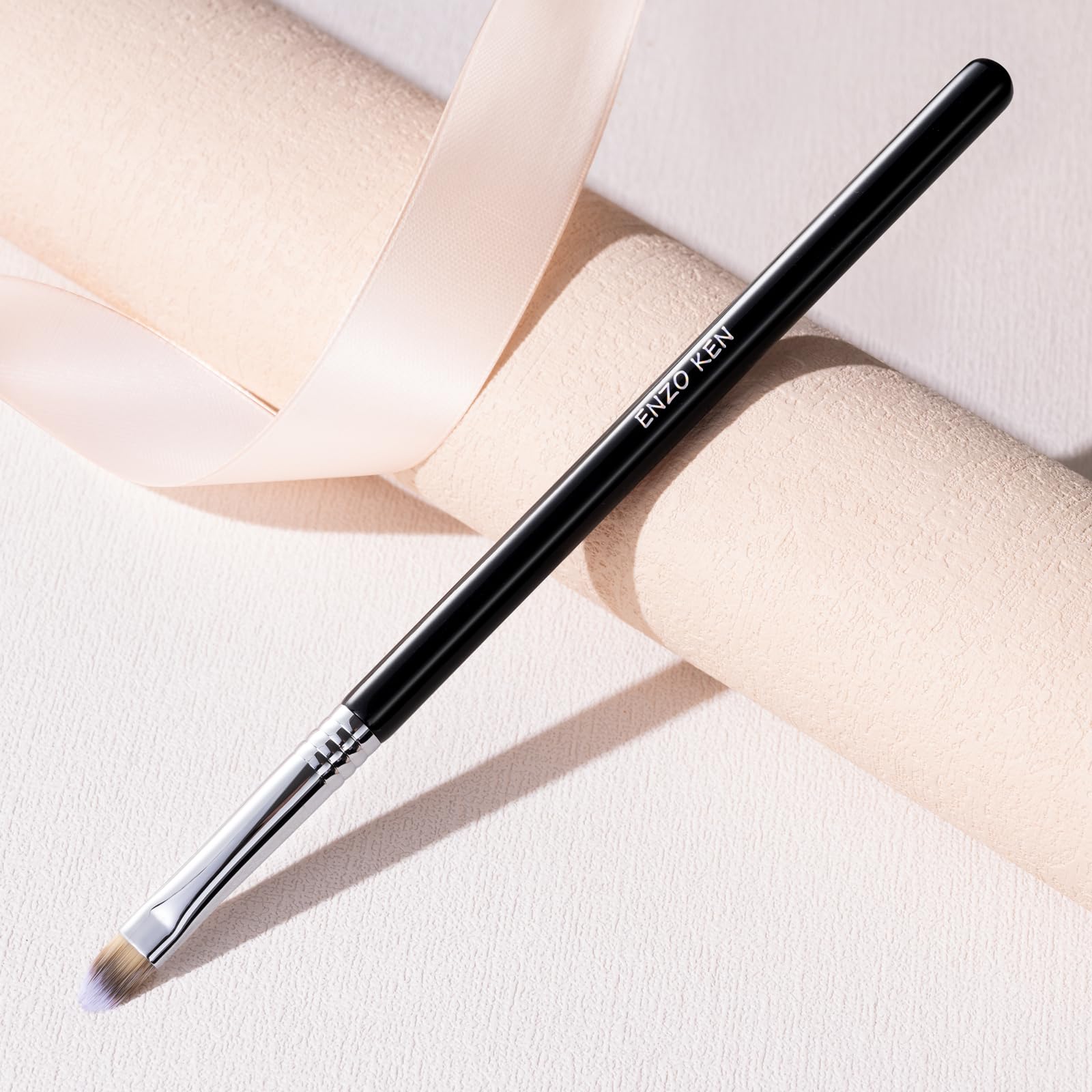 ENZO KEN Concealer Brush Under Eye, Small Flat Concealer Brush, Small Makeup Brushes, Under Eye Concealer Brushes, Under Eye Bru