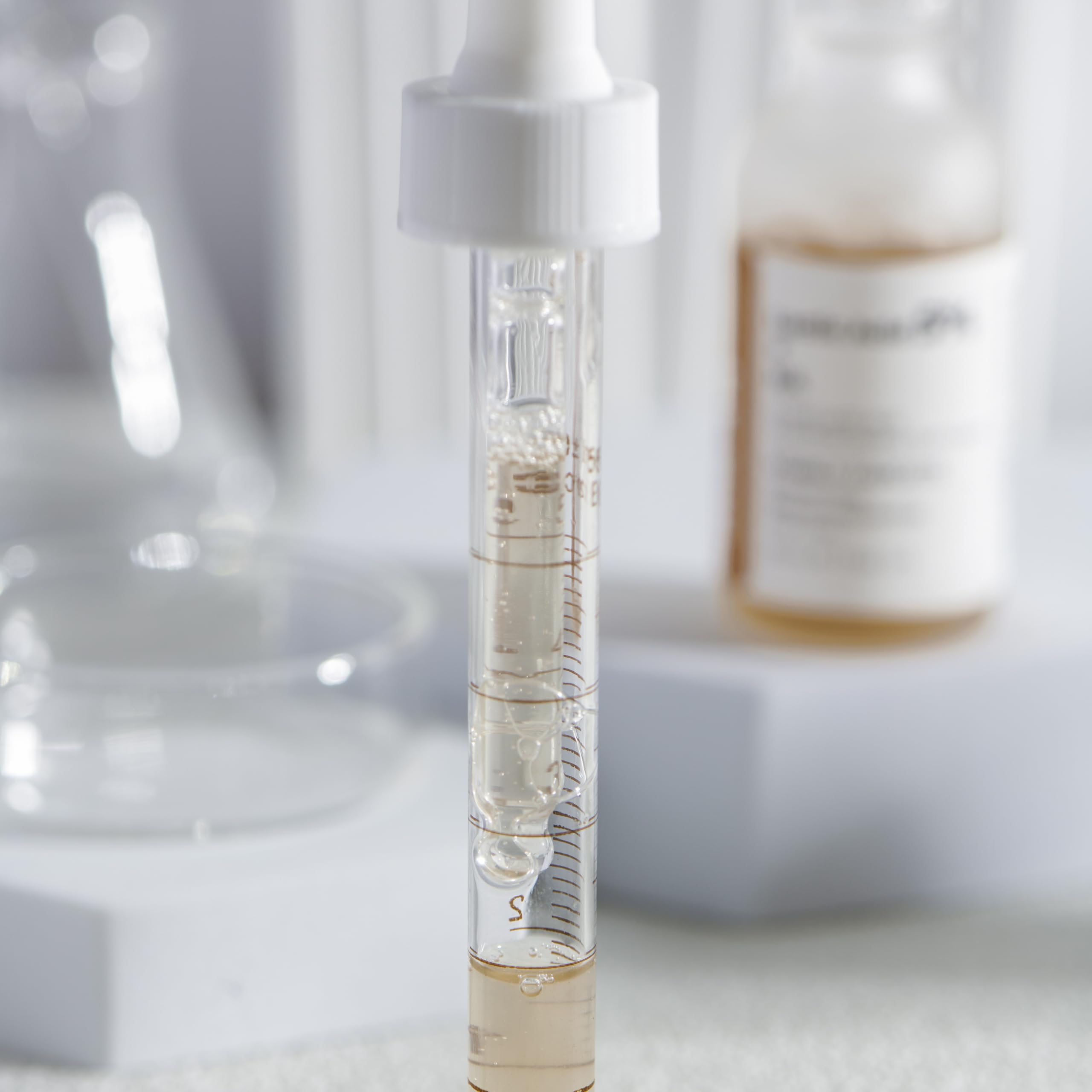 Rolanyin Lactic Acid 5% + Ha Facial Serum For Exfoliating Deep Hydration And Smoothing Skin Texture Nourishing Anti Aging Pore M