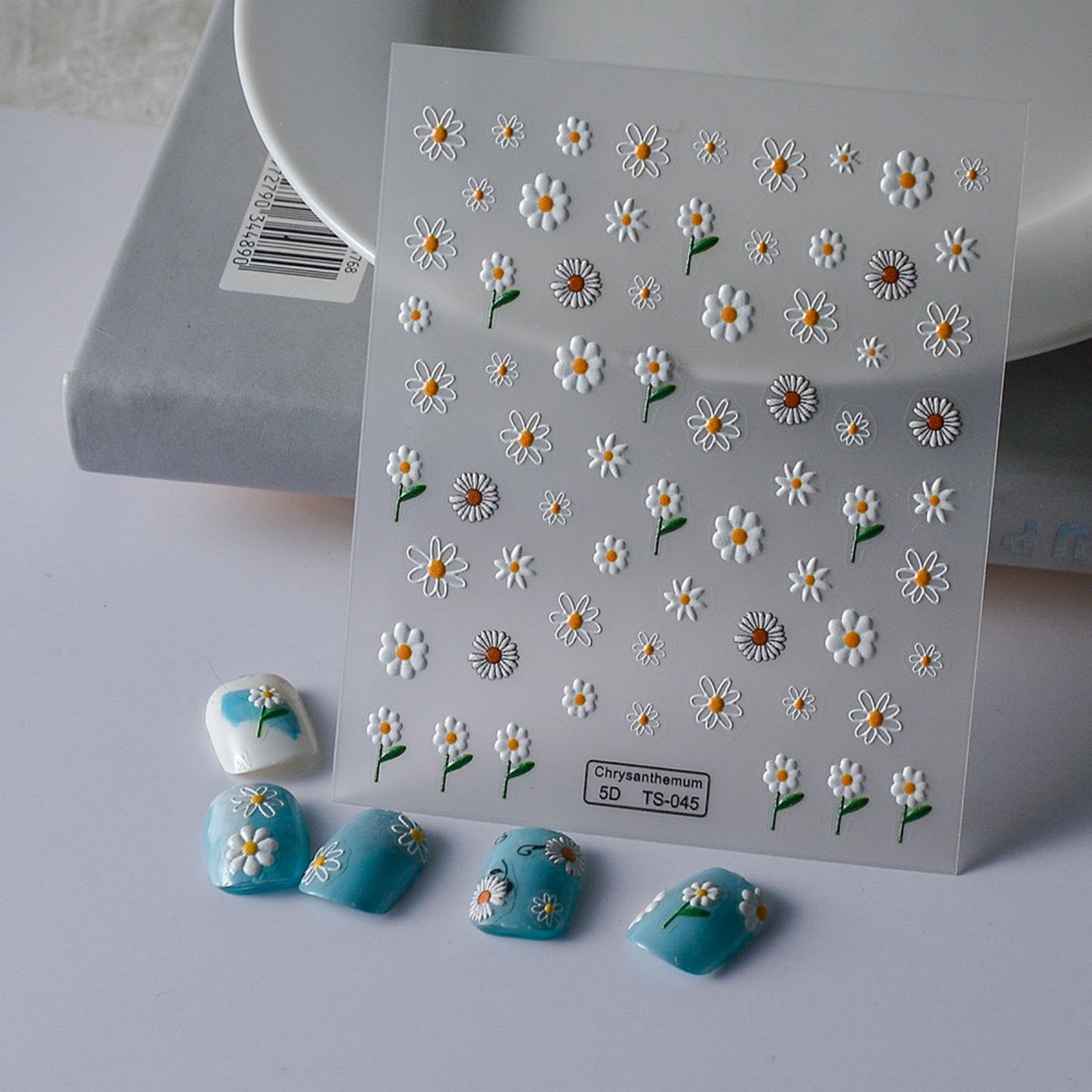Flower Nail Art Stickers 5D Embossed White Daisy Nail Stickers Self-Adhesive Flower Nail Decals for Women Girls Daily Wear Manic