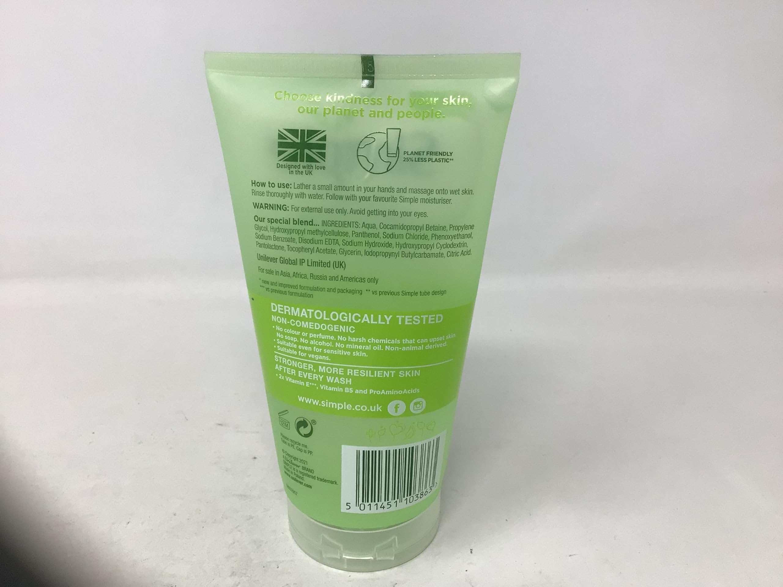 Simple Kind To Skin Refreshing Facial Gel Wash, 5.07 Ounce / 150 Ml (Pack Of 3)