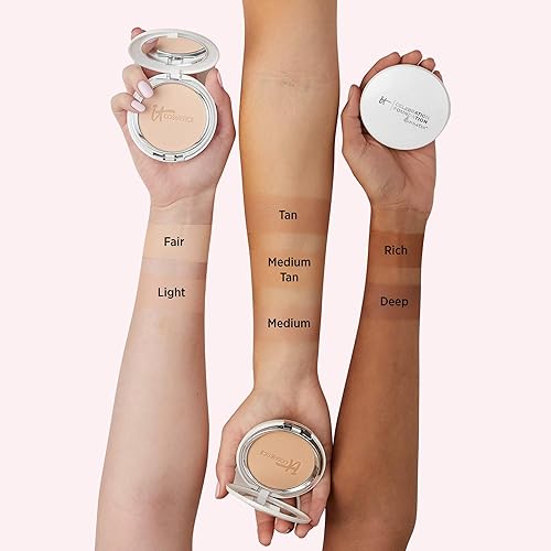 It Cosmetics Celebration Foundation Illumination, Light (W) - Full-Coverage, Anti-Aging Powder Foundation - Blurs Pores, Wrinkle