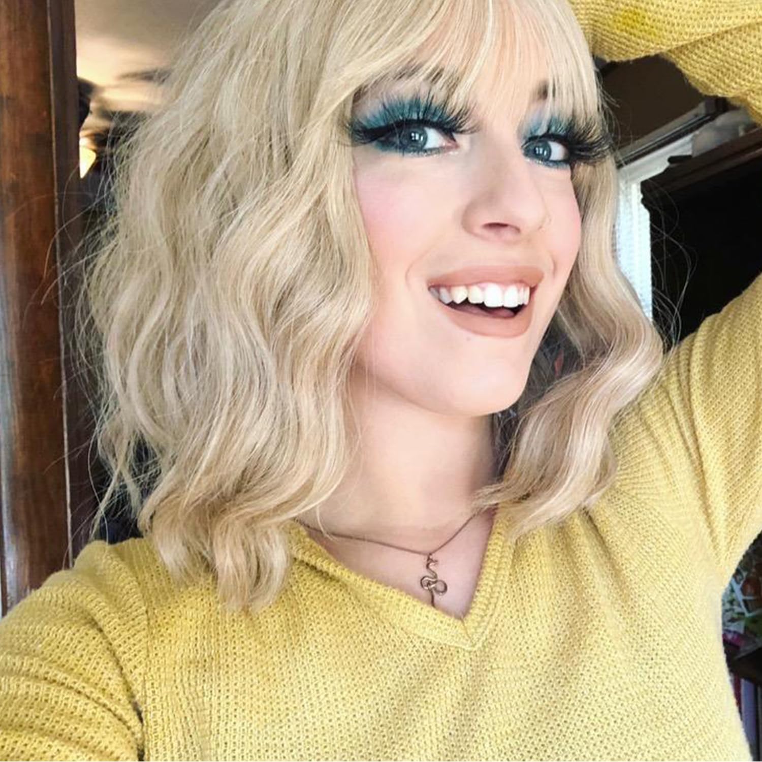 Vckovcko Natural Blonde Wigs With Air Bangs For Women Women'S Shoulder Length Wigs Curly Wavy Synthetic Blonde Wig With Bang Wig