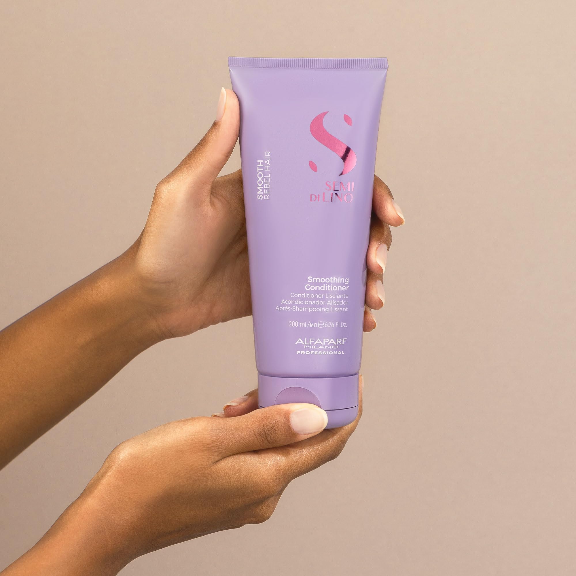 Alfaparf Milano Semi Di Lino Smooth Conditioner For Frizzy And Rebel Hair - Detangles Hair - Controls Frizz - Straightens And Hy