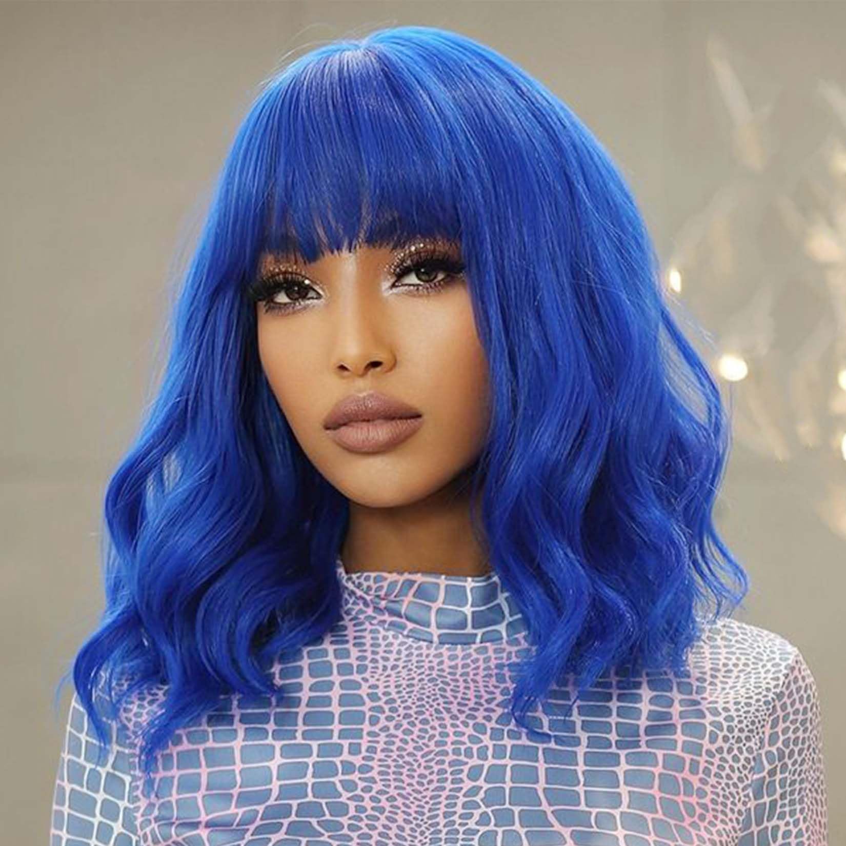 andromeda Blue Wavy Wig with Bangs Soft Short Bob Wigs for Women Synthetic Shoulder Length Women's Curly Wigs for Halloween Cost