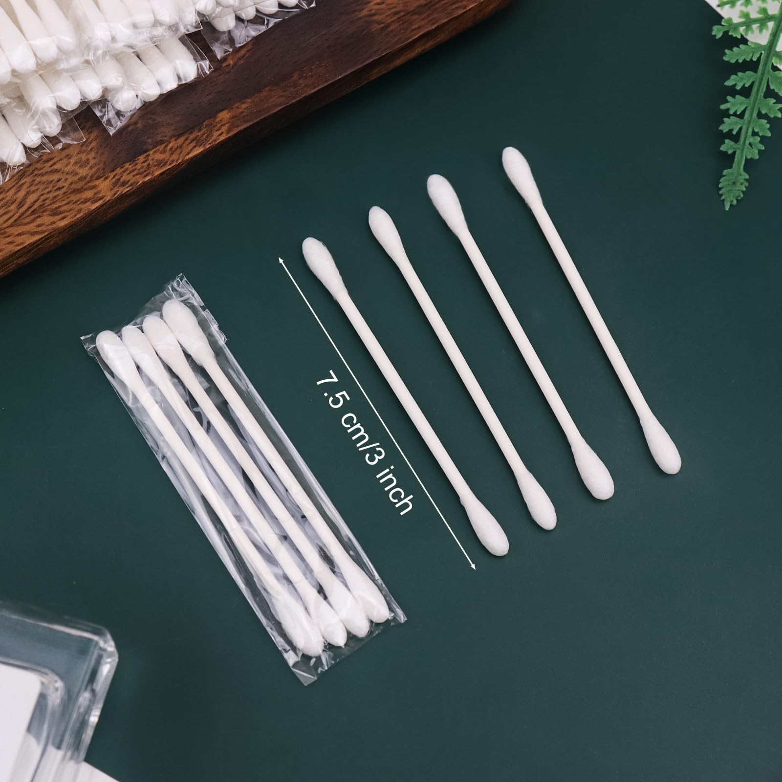 200 Pack Cotton Swabs, Individually Wrapped Cotton Swab, Individually Wrapped Double Tipped Paper Sticks for Ear, Make-up(4pcs p