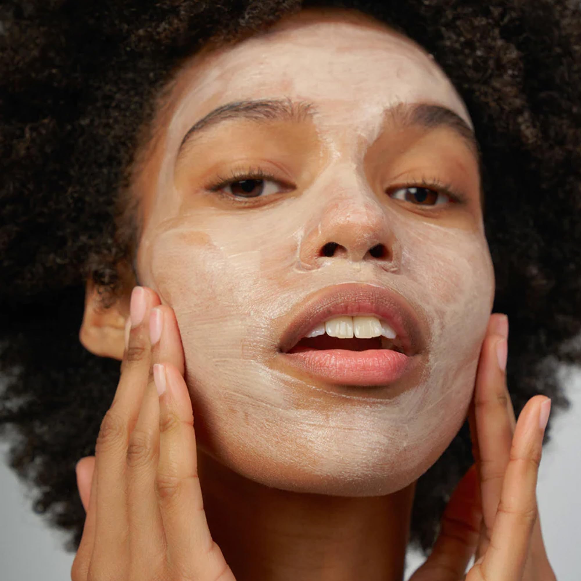 Novexpert Detox Mask With Creamy Pink Clay - Cleanses Facial Pores From Impurities And Excess Oil - Skin Feels Fresh And Oxygena