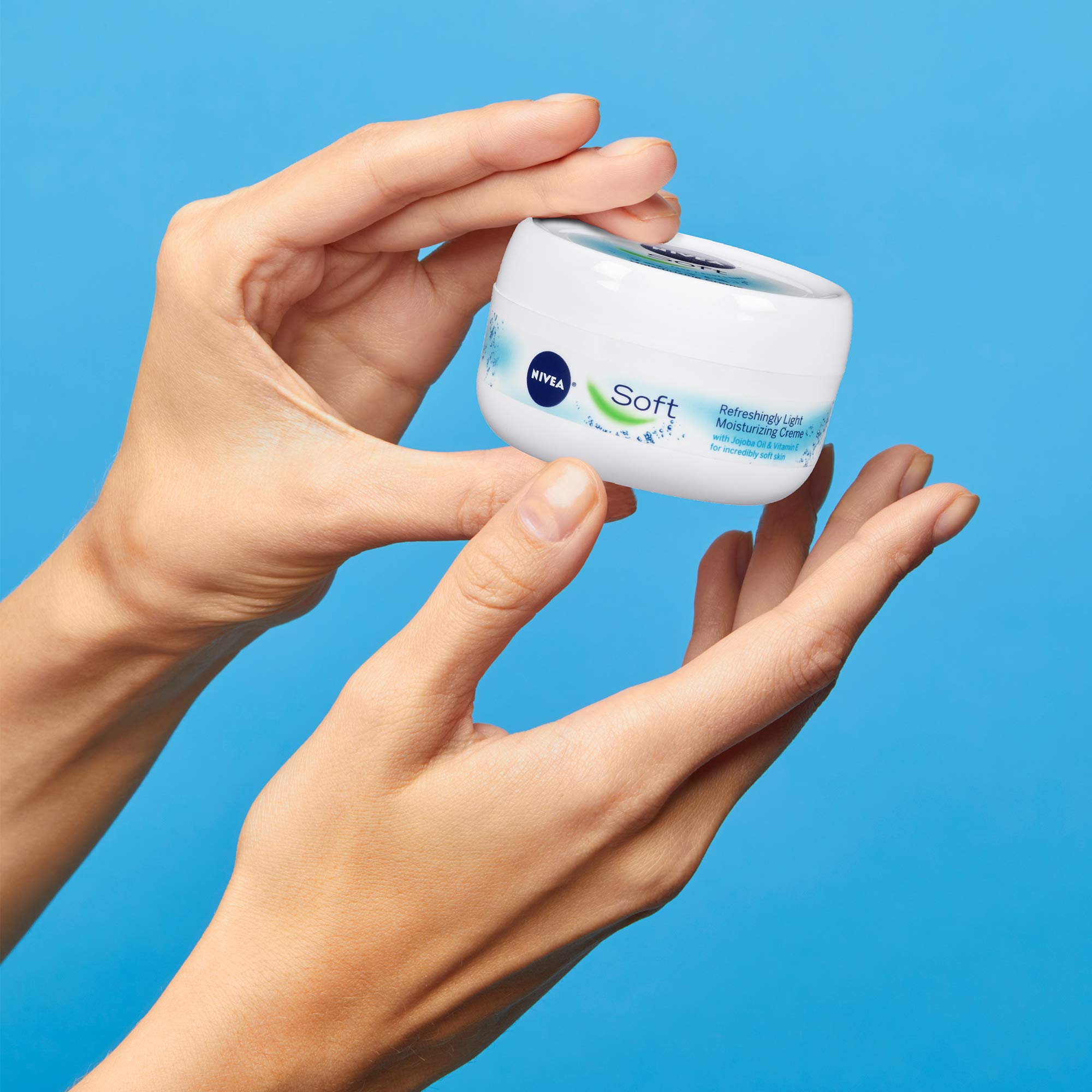 Nivea Soft Refreshingly Soft Moisturizing Cream, Body Moisturizer For Face, Body And Hands, Enriched With Jojoba Oil And Vitamin