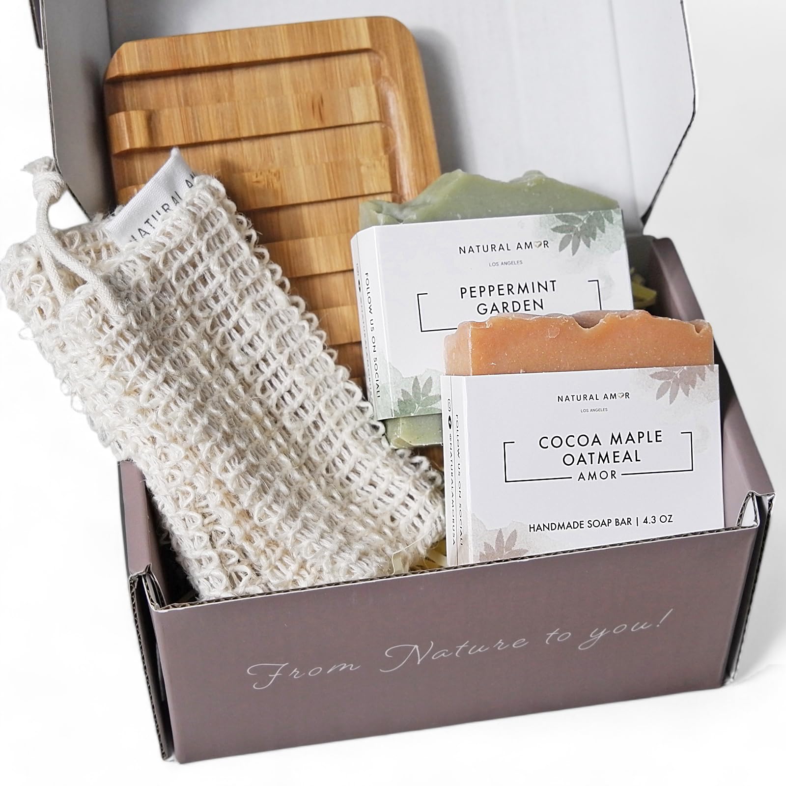Natural Amor Handmade Soap Bar Gift Set 2pk with Soap Dish and Soap Saver, Scented with Essential Oils, Made with Natural Ingred